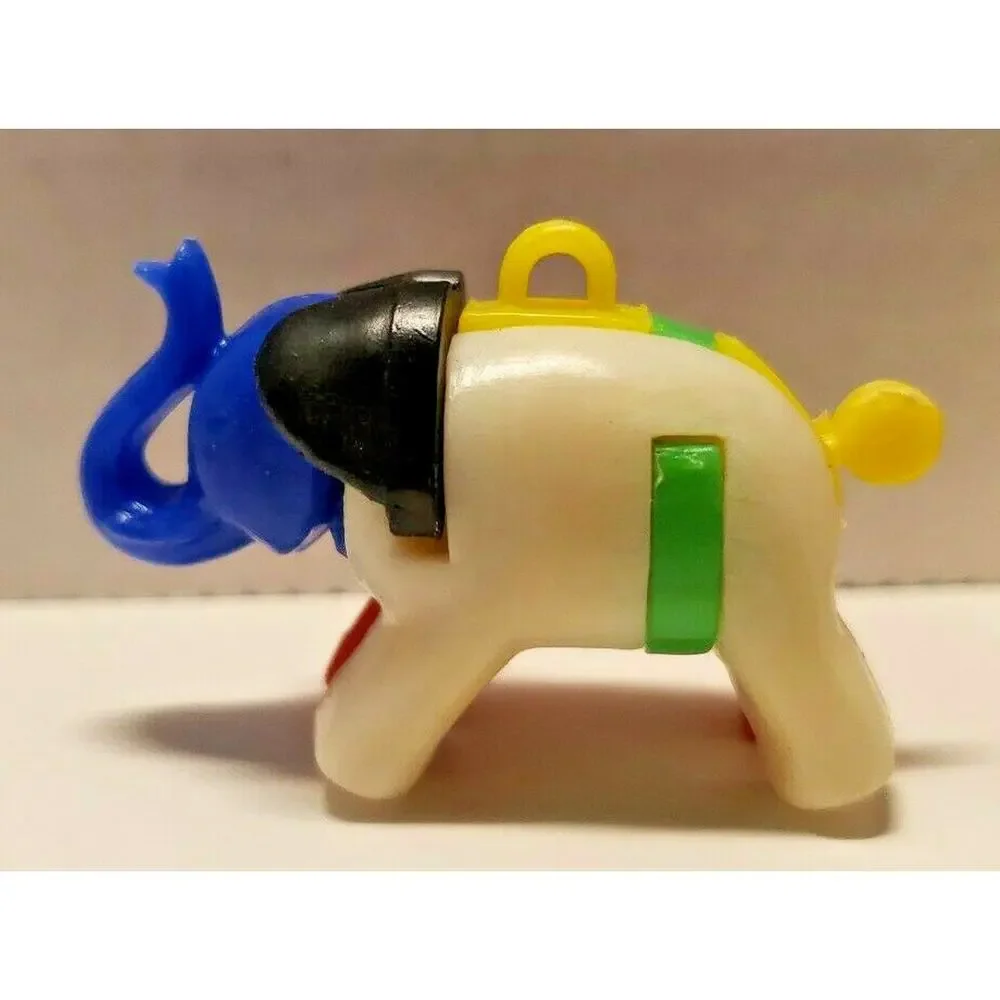 Vintage 1960s Plastic Keychain Puzzle Vending Charm Gumball Machine Elephant NOS